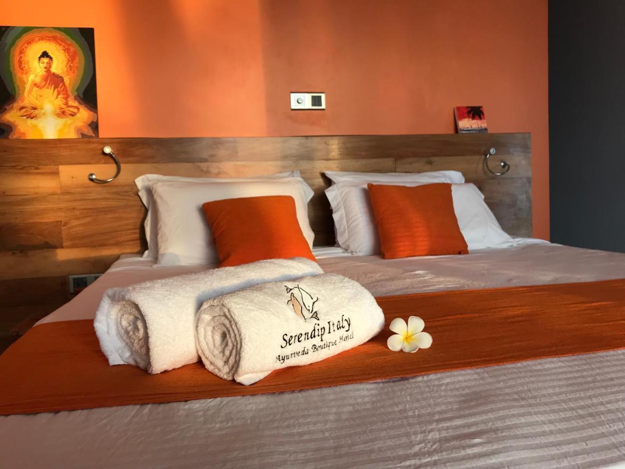Serendipitaly Ayurveda Boutique Hotel Хиккадува Экстерьер фото