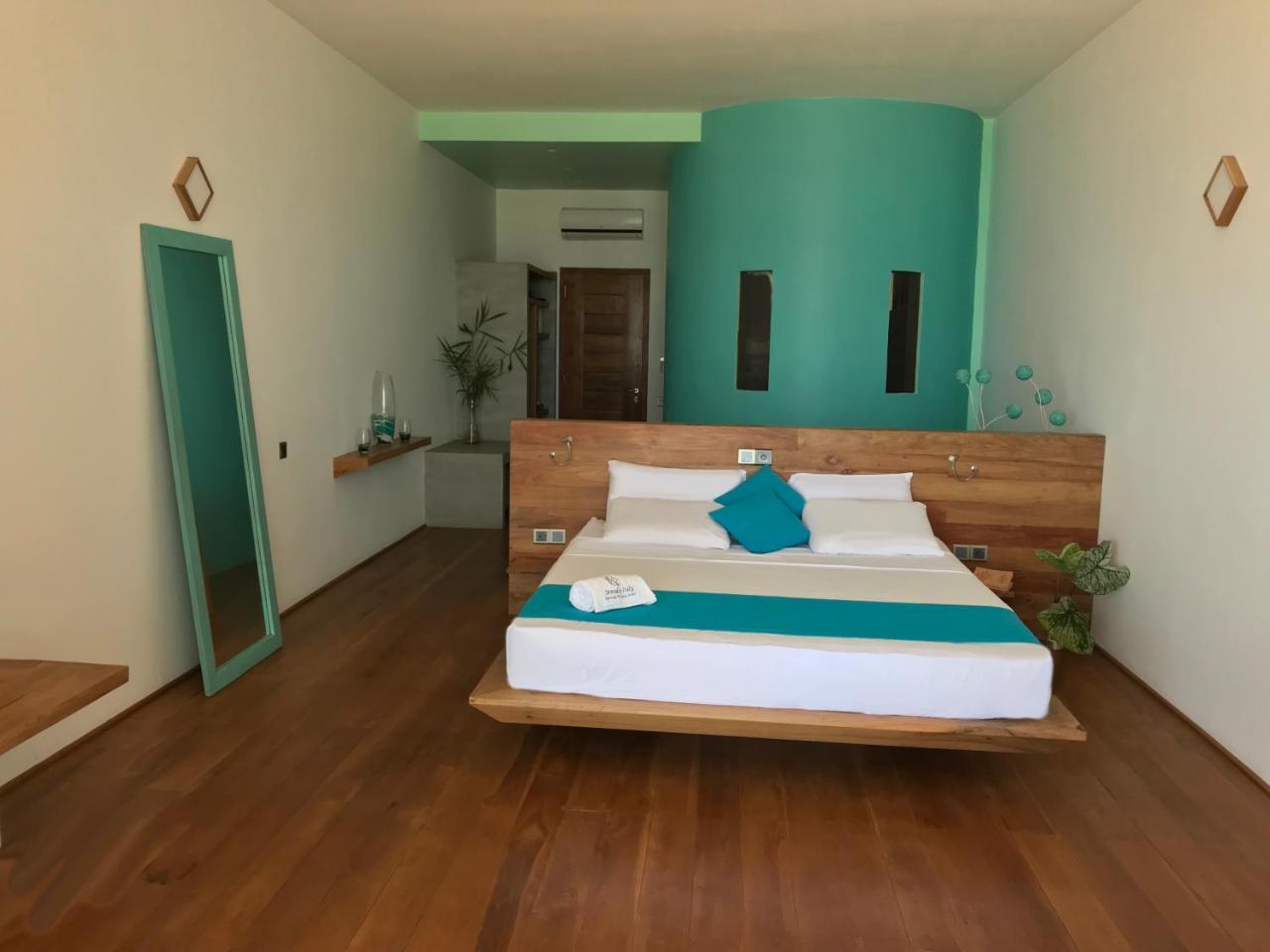 Serendipitaly Ayurveda Boutique Hotel Хиккадува Экстерьер фото